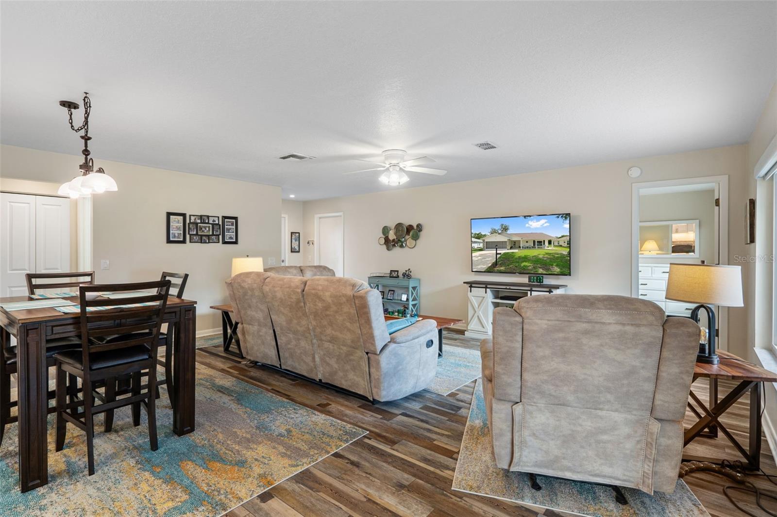 TIMBER PINES - Residential