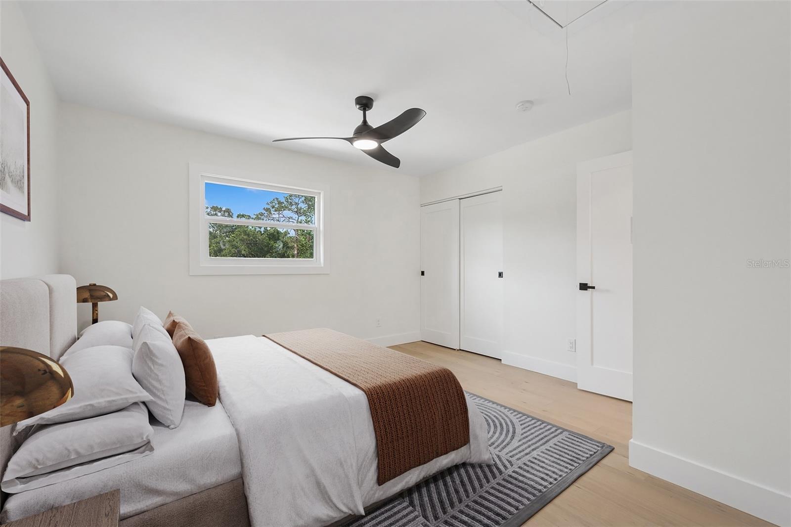 PINE LAWN - Residential