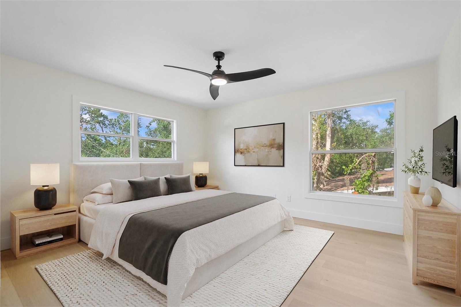 PINE LAWN - Residential