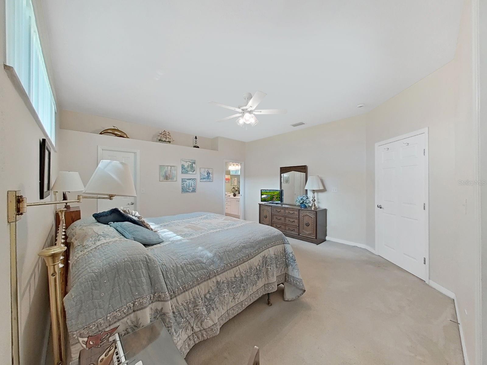MEADOWOOD OAKS - Residential