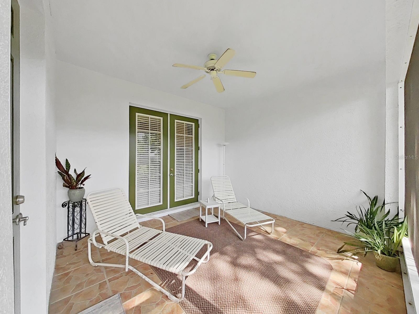 MEADOWOOD OAKS - Residential
