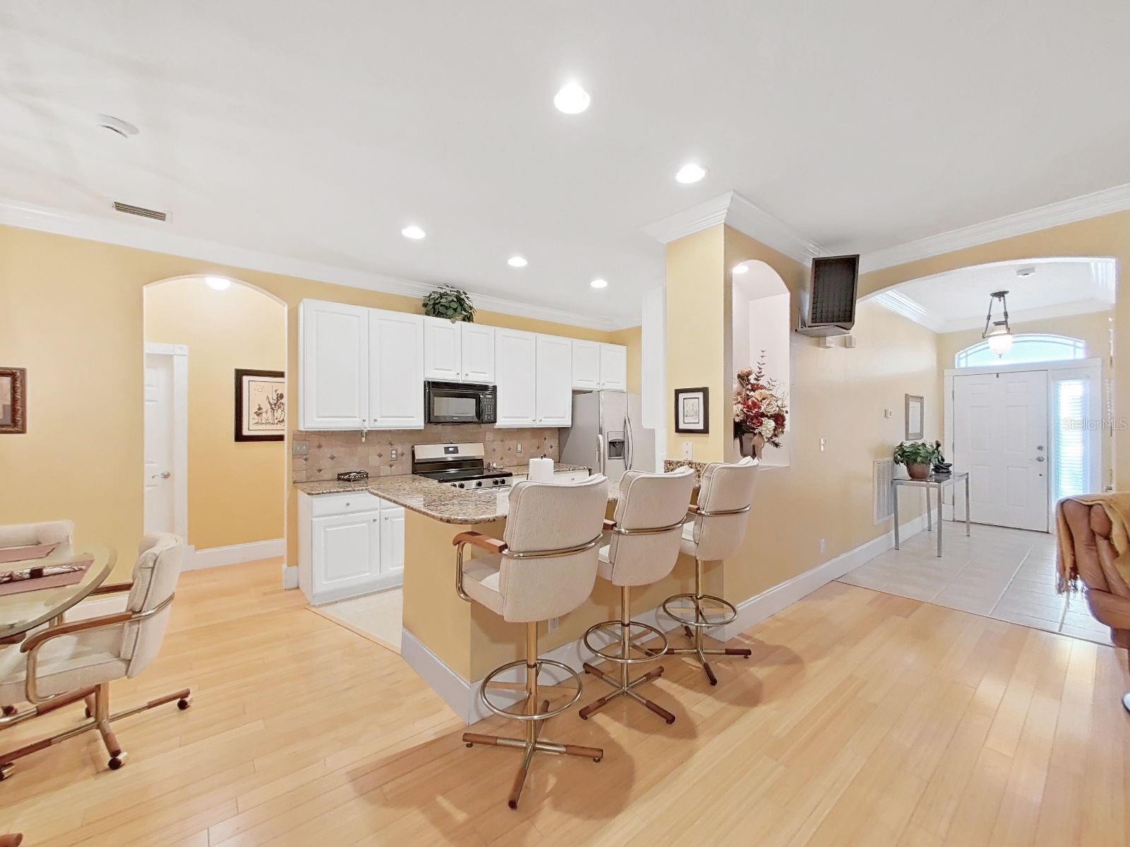 MEADOWOOD OAKS - Residential