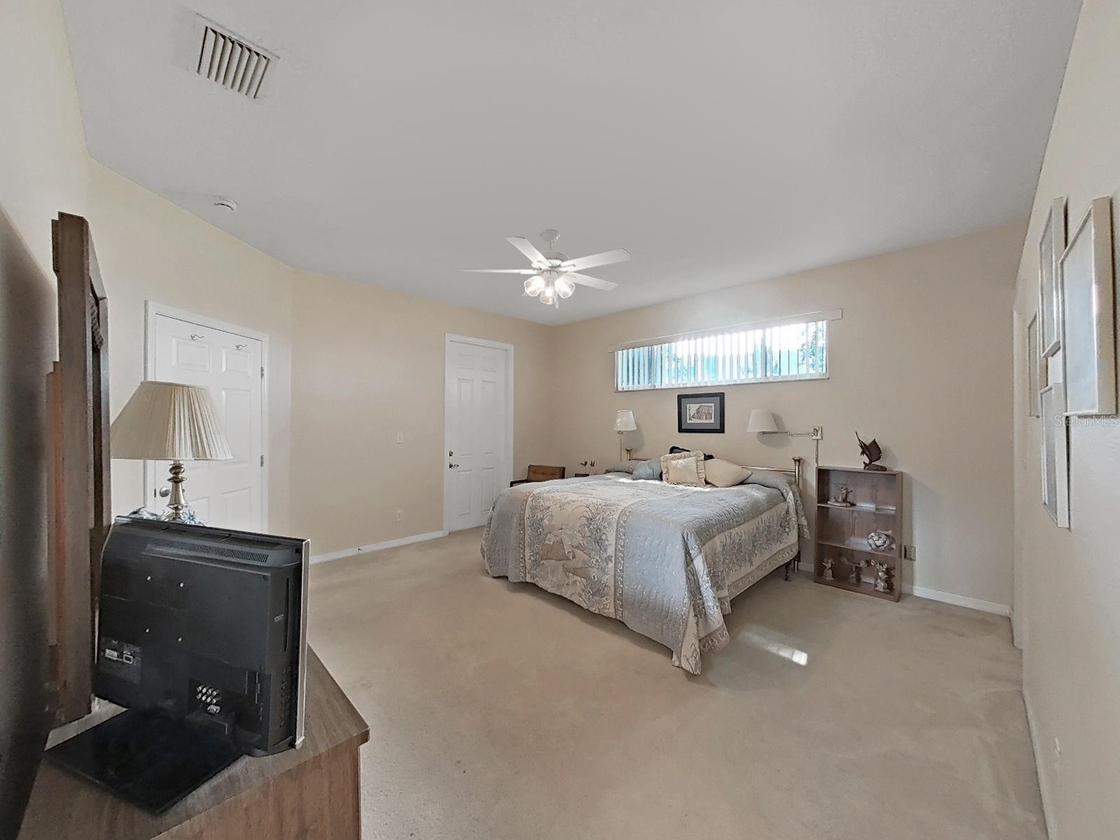 MEADOWOOD OAKS - Residential