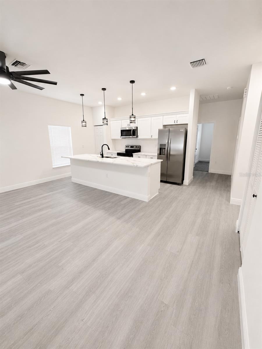 ROOSEVELT PARK - Residential