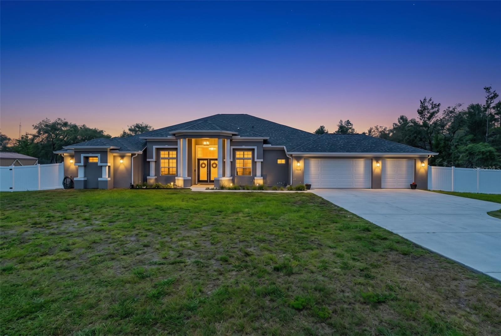 ROYAL HIGHLANDS UNIT 9 (3400) - Residential