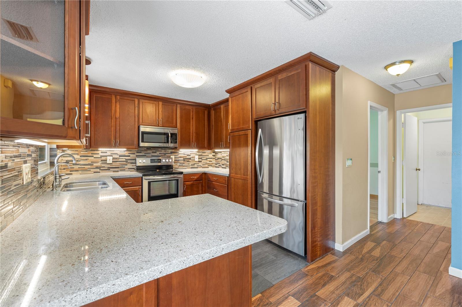 GULFVIEW RIDGE - Residential