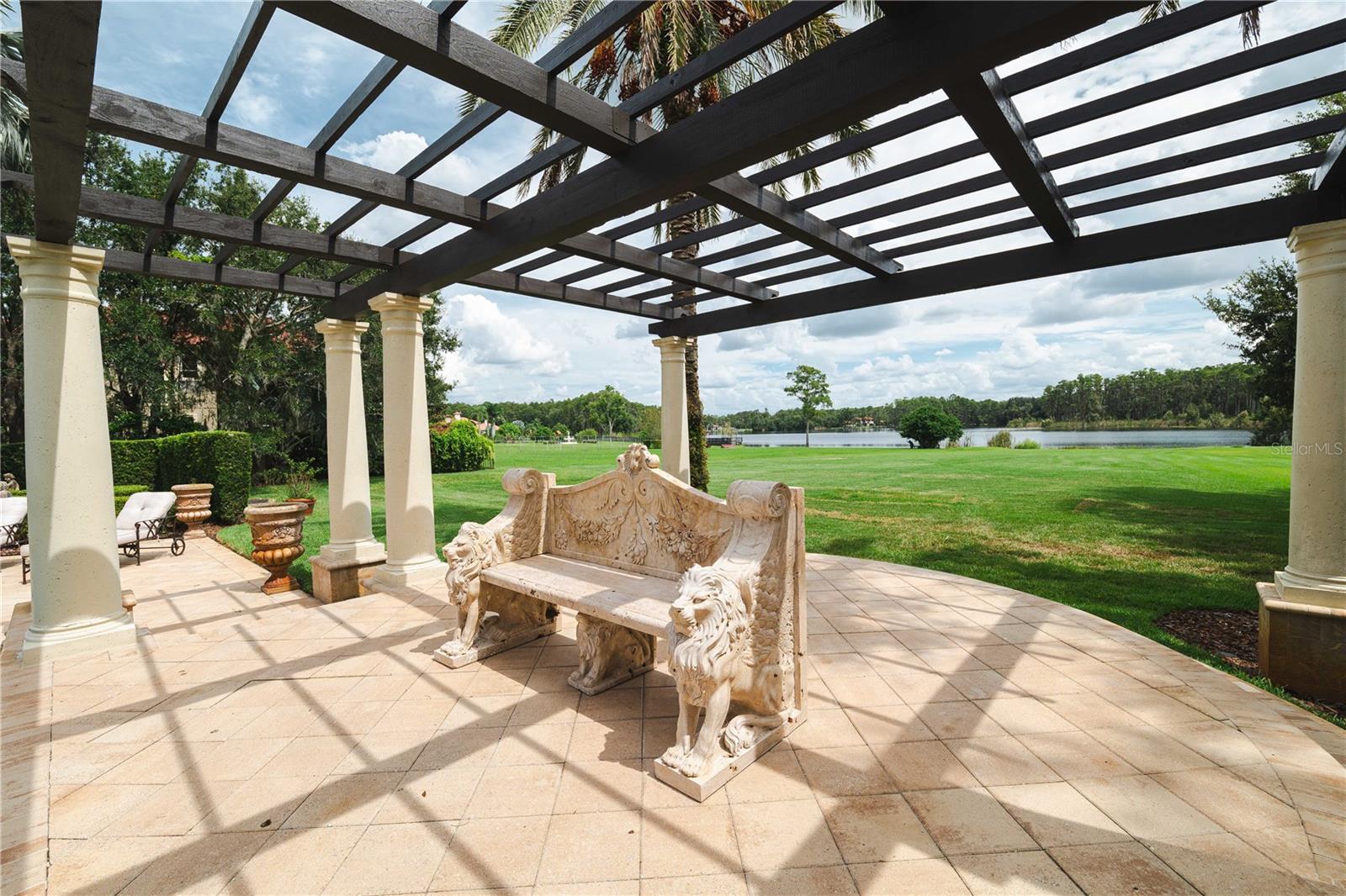 STEEPLECHASE - Residential