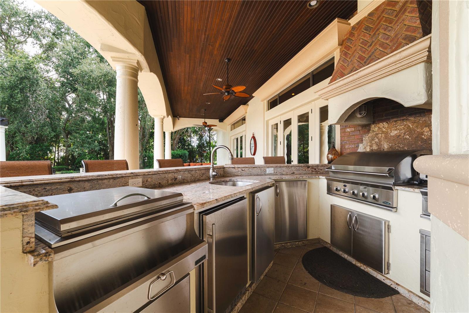 STEEPLECHASE - Residential