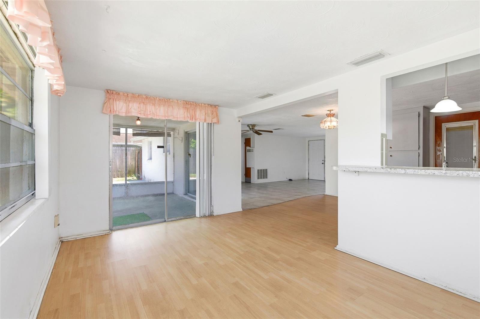 ALOHA GARDENS - Residential