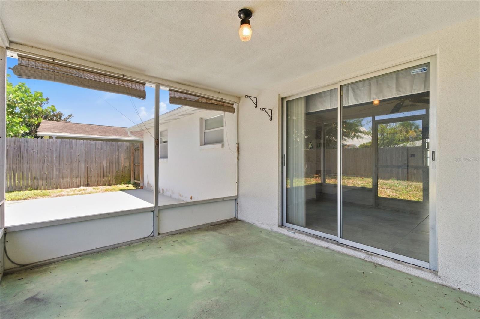 ALOHA GARDENS - Residential