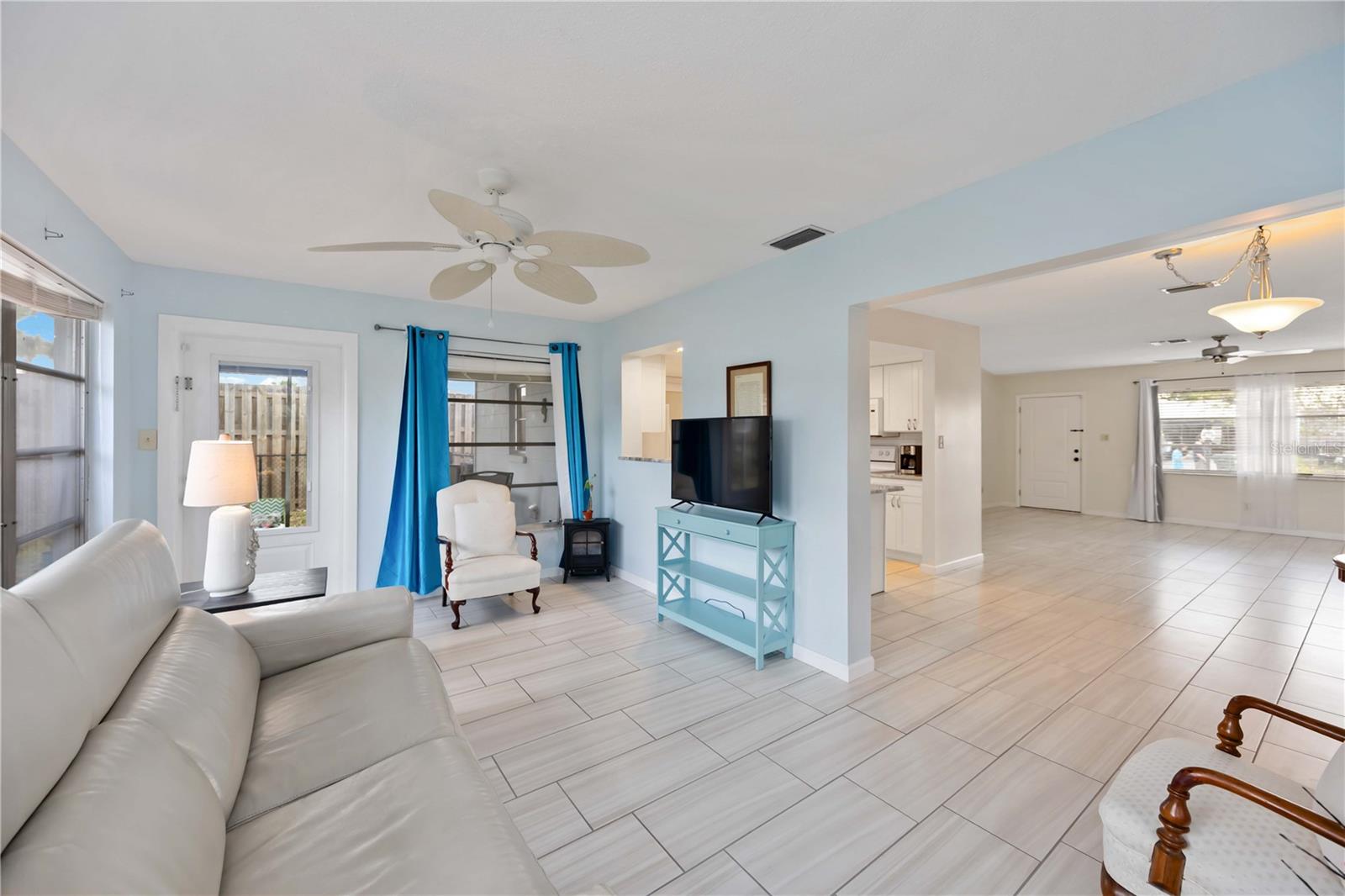 VENICE EAST SEC 1 - Residential