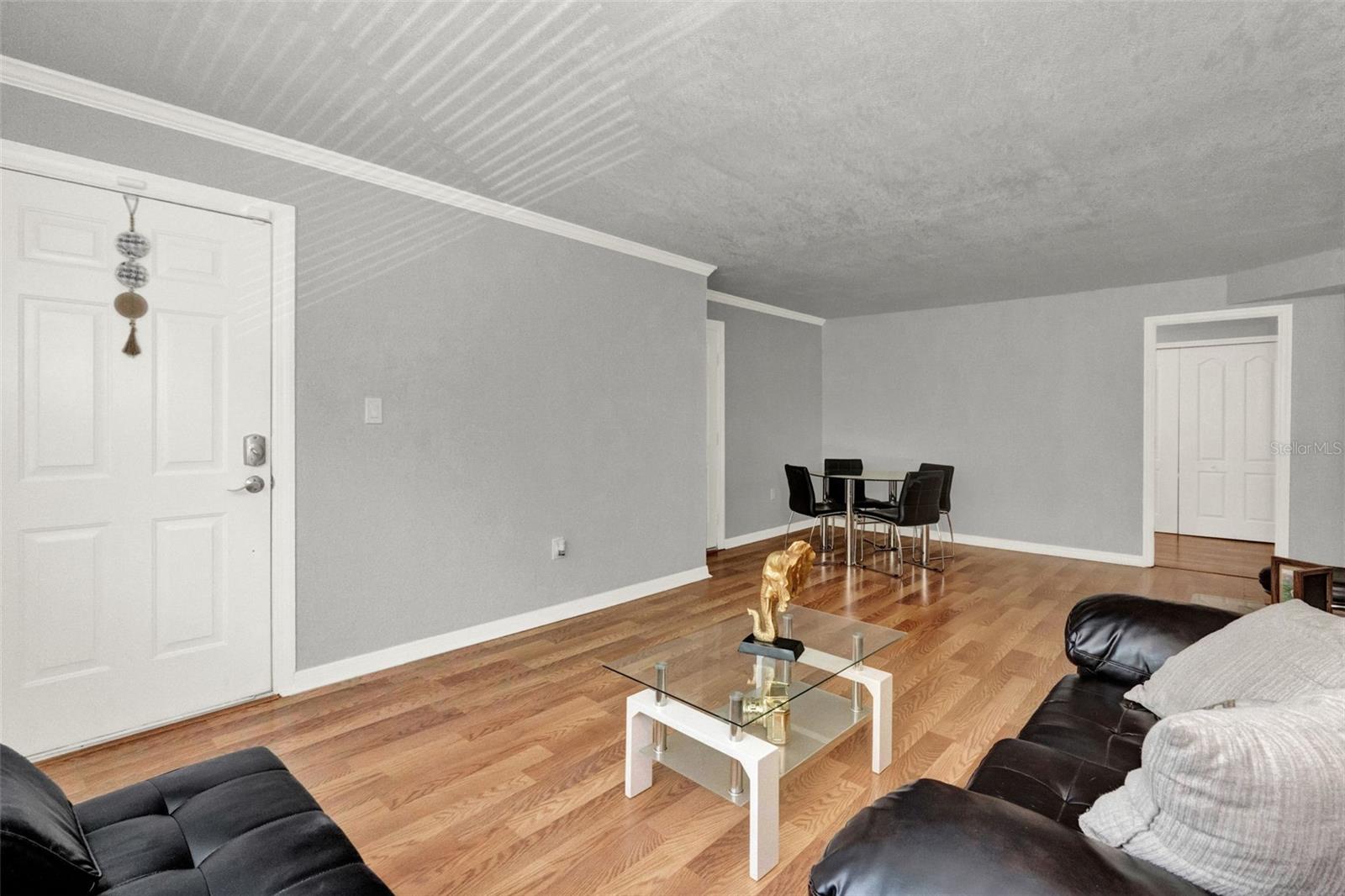 METRO/MICHIGAN PARK CONDO - Residential
