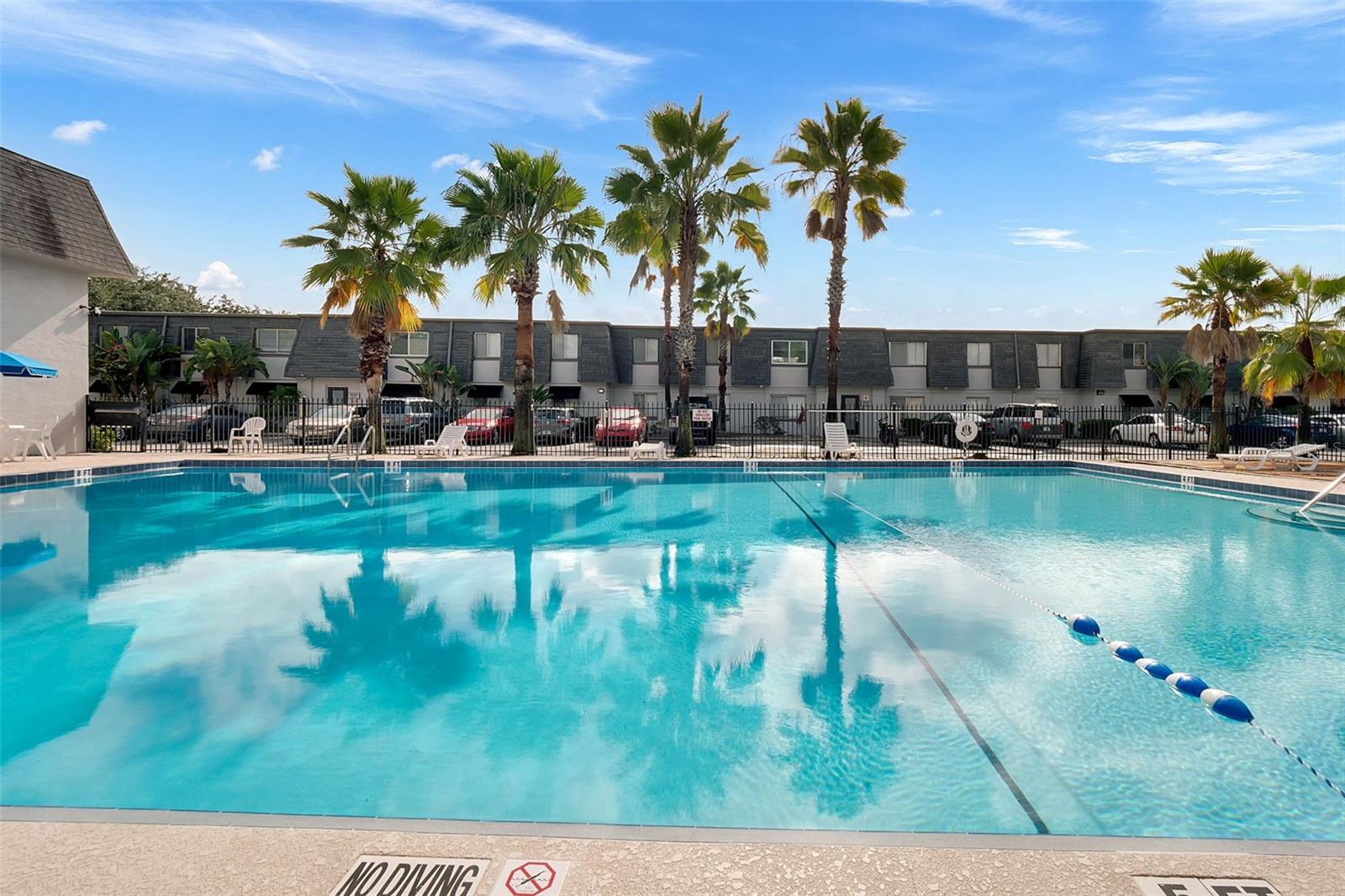 METRO/MICHIGAN PARK CONDO - Residential