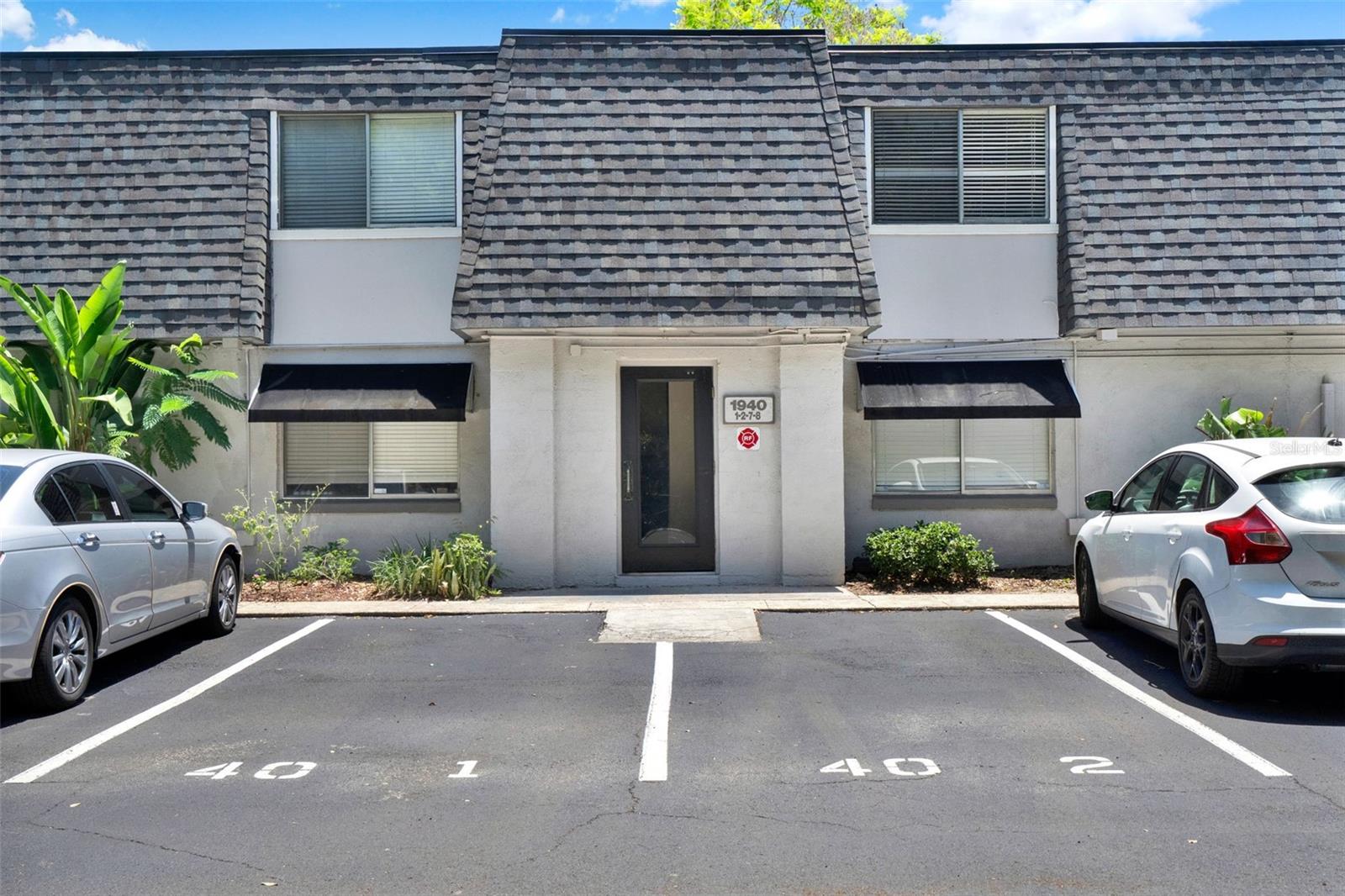 METRO/MICHIGAN PARK CONDO - Residential