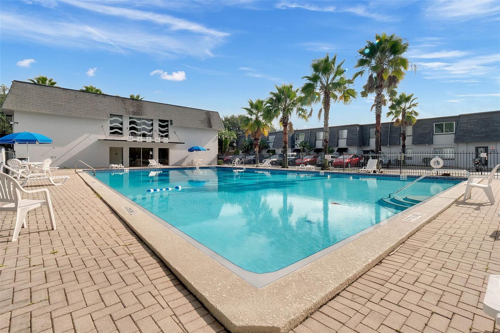 METRO/MICHIGAN PARK CONDO - Residential