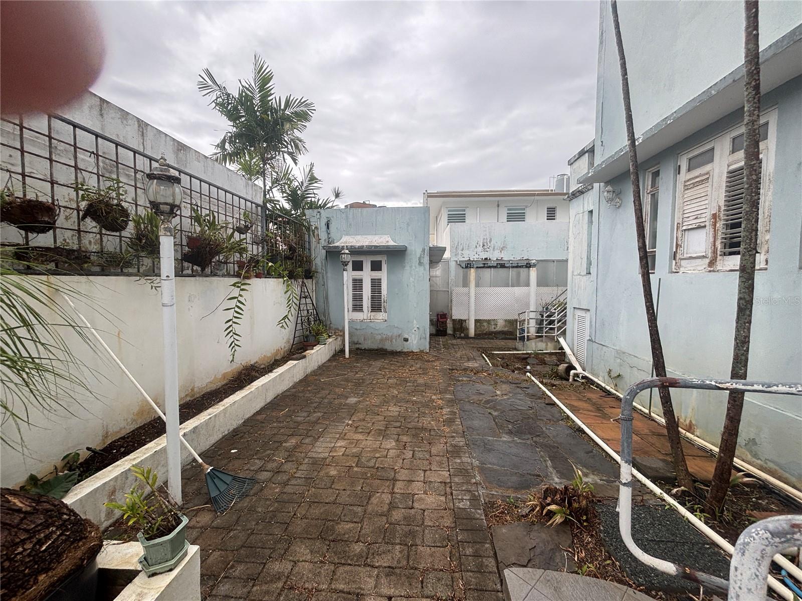 SAGRADO CORAZON HISTORICAL DISTRICT - Residential