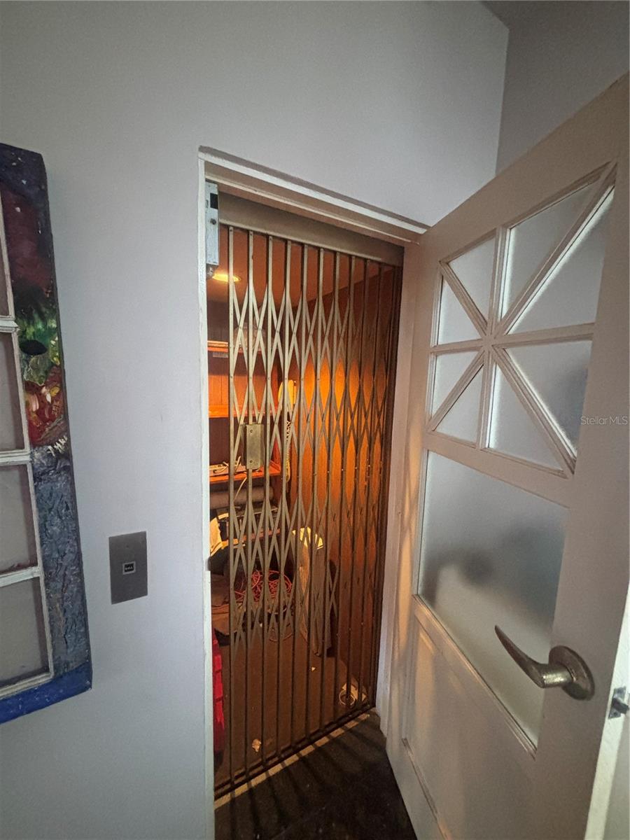 SAGRADO CORAZON HISTORICAL DISTRICT - Residential