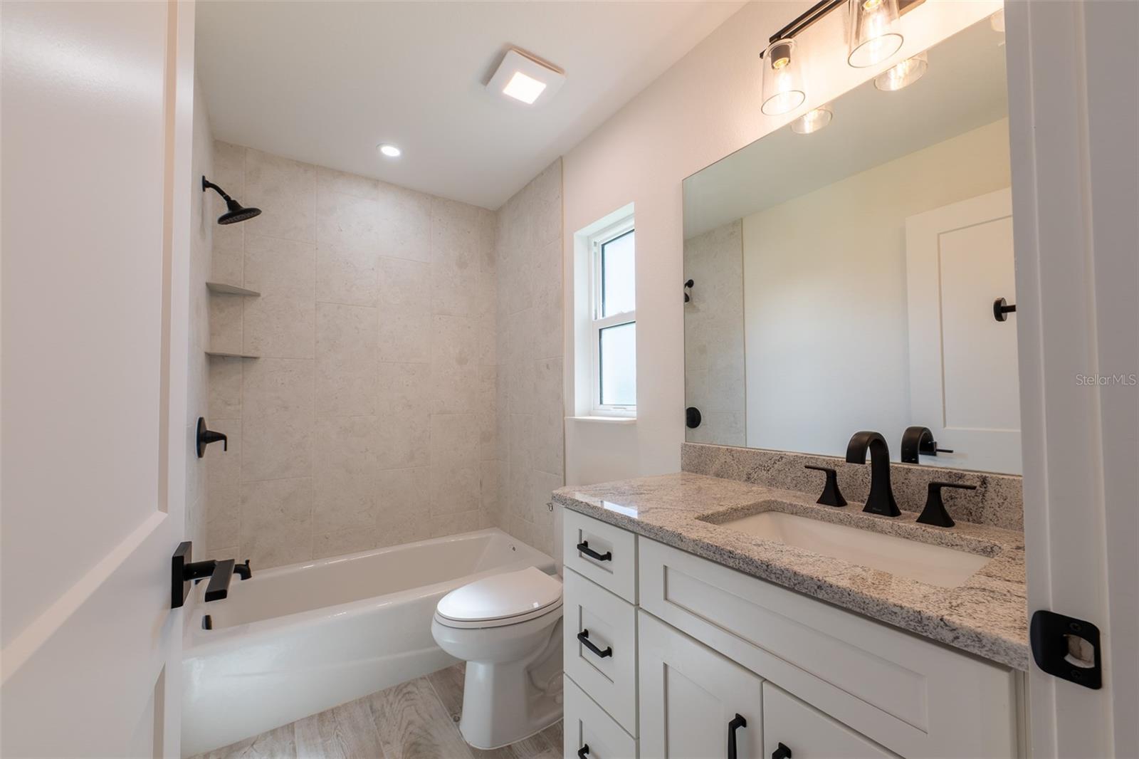 SUNNYBREEZE HARBOR GOLF COURSE - Residential