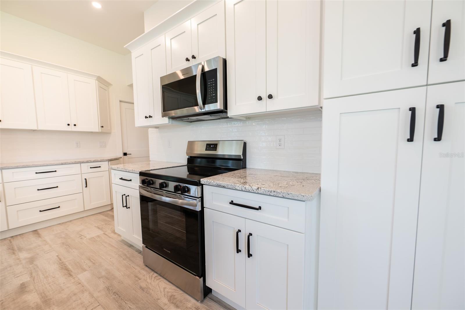 SUNNYBREEZE HARBOR GOLF COURSE - Residential