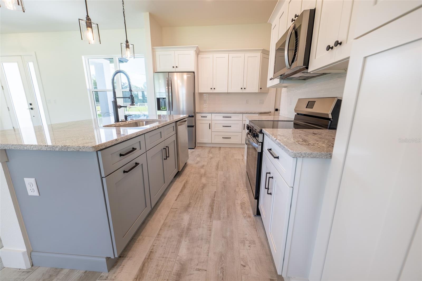 SUNNYBREEZE HARBOR GOLF COURSE - Residential