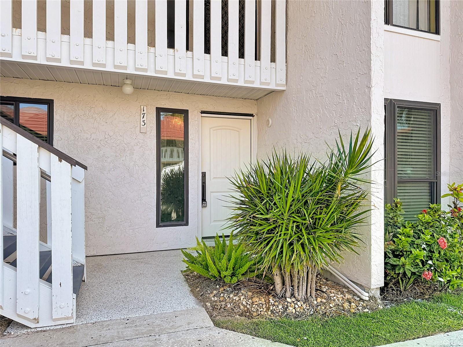 RUNAWAY BAY - Residential