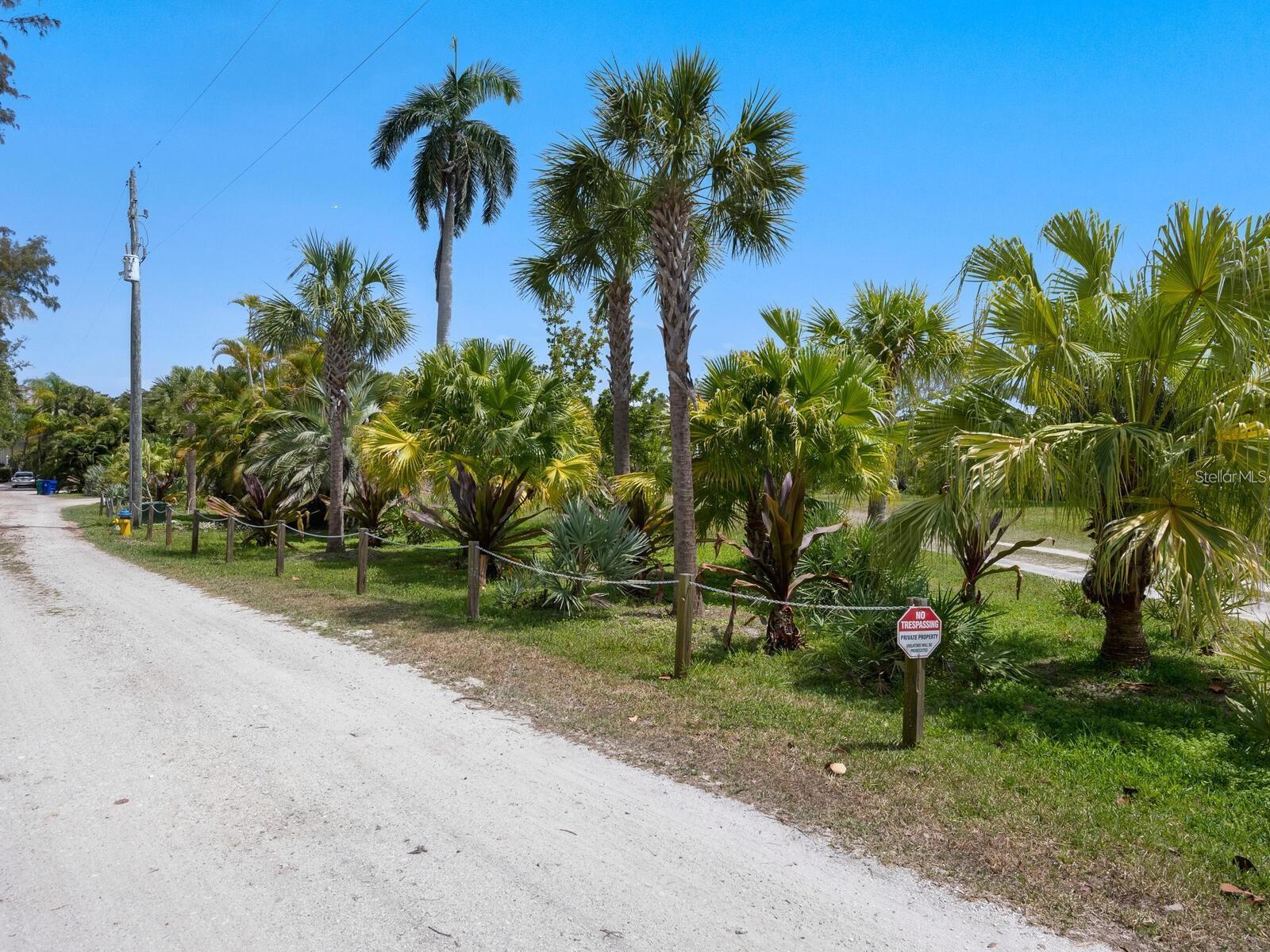 RESUB OF LTS 2B&3B OF SLEEPY LAGOON ADD - Land