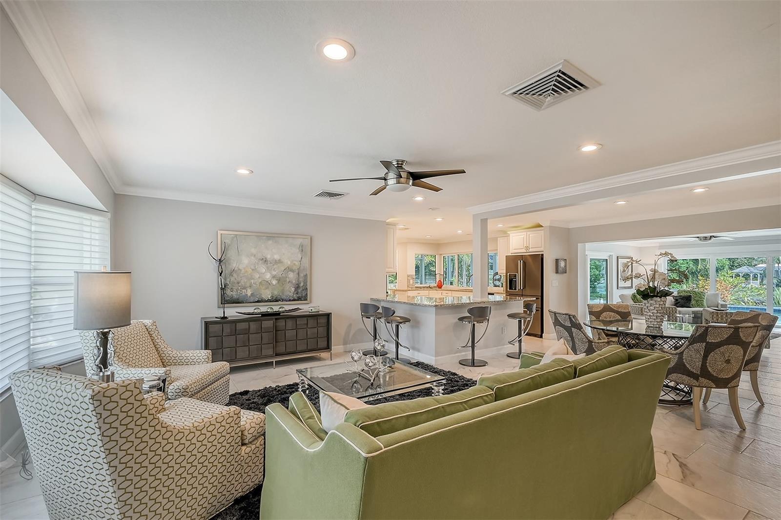 SIESTA ISLES - Residential