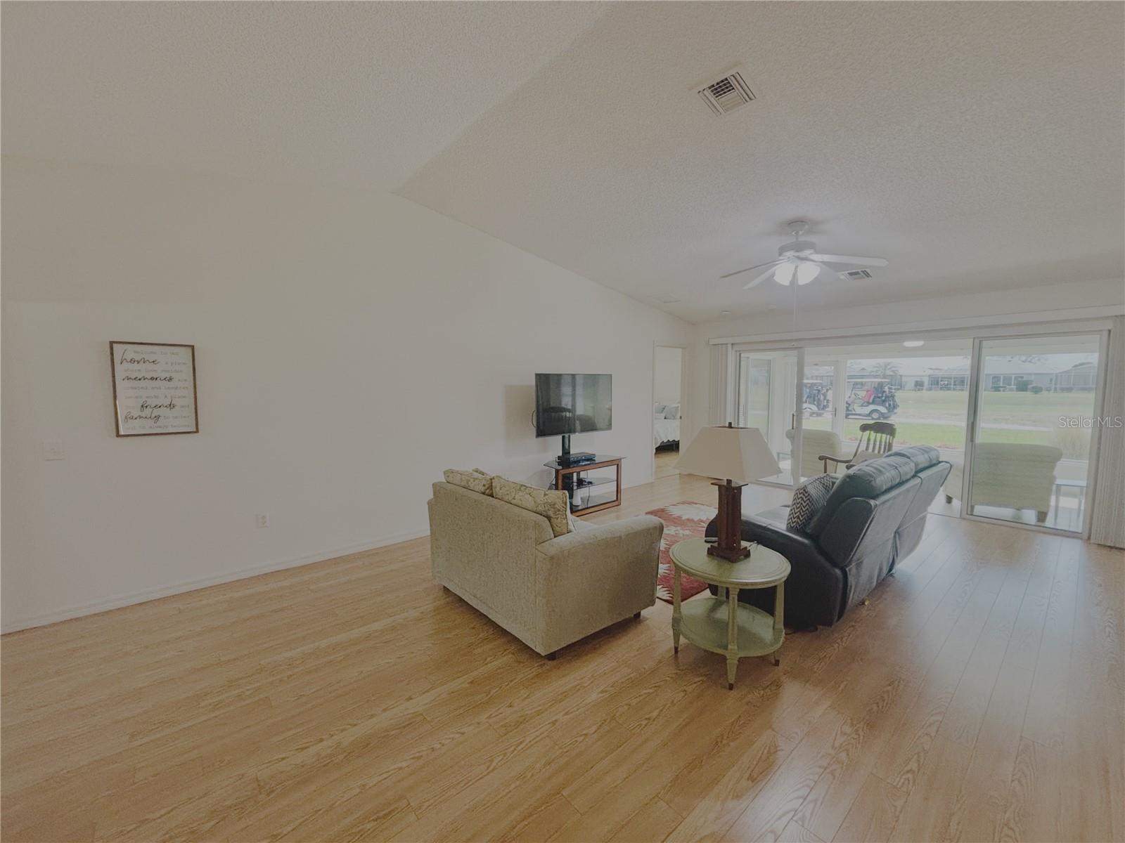SUMMERGLEN PH I - Residential Lease