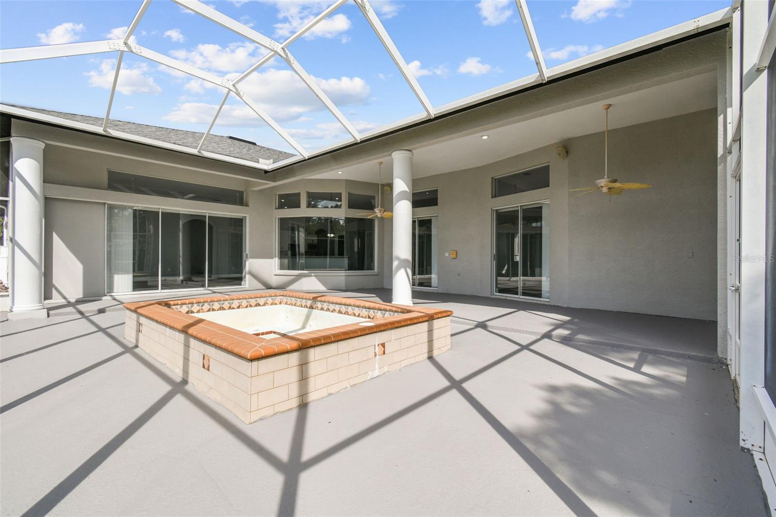 QUAIL HOLLOW ACREAGE - Residential