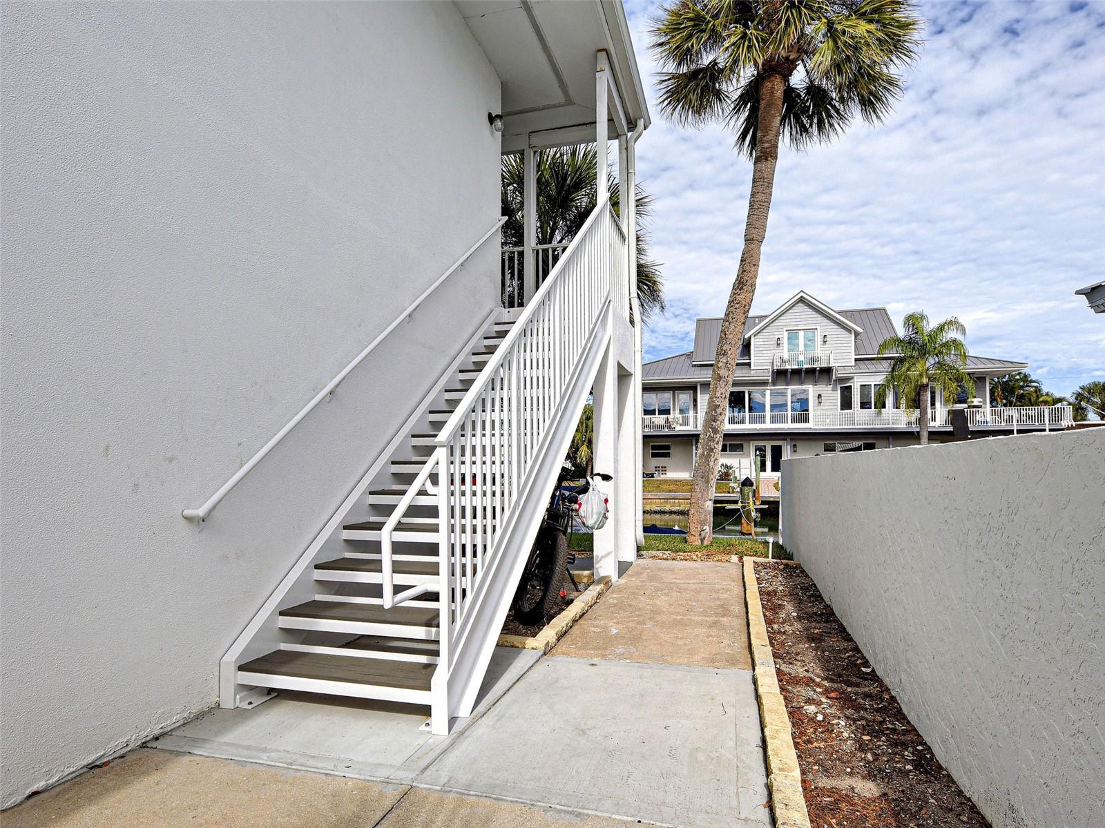BAHIA VISTA GULF - Residential