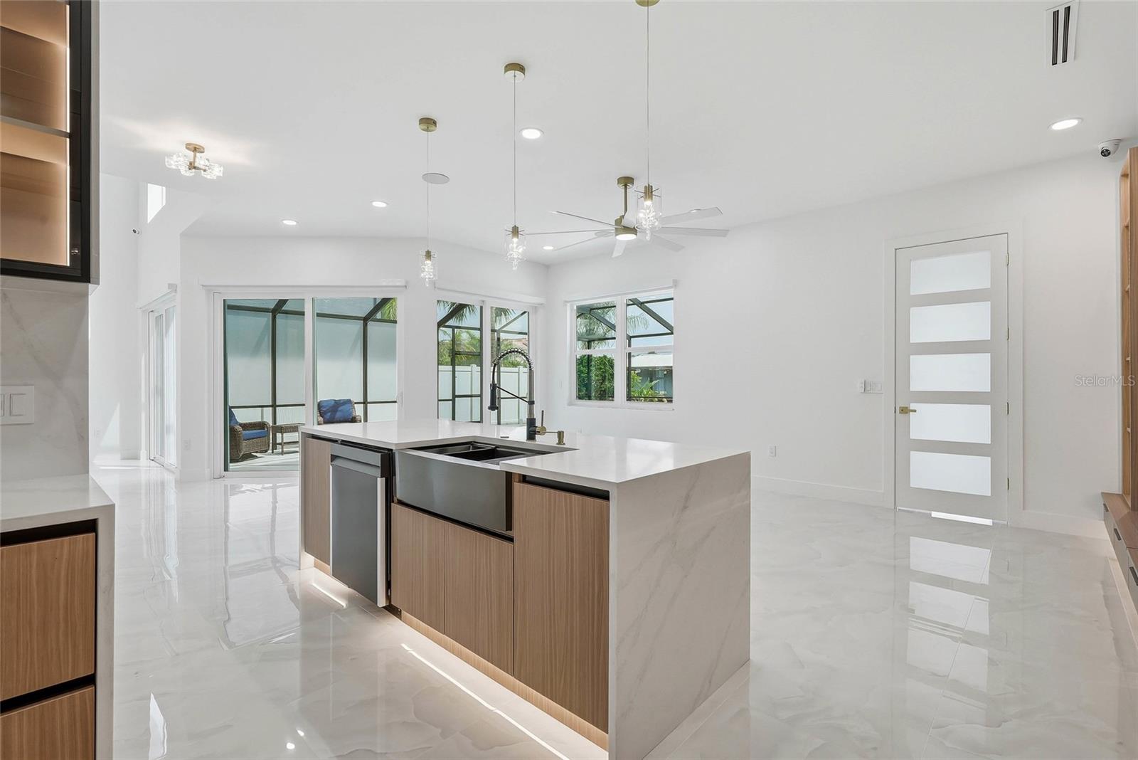 PALM BAY PH II - Residential