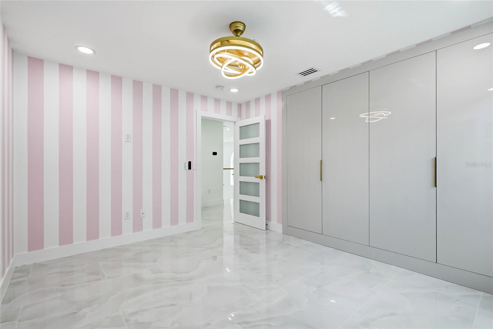 PALM BAY PH II - Residential
