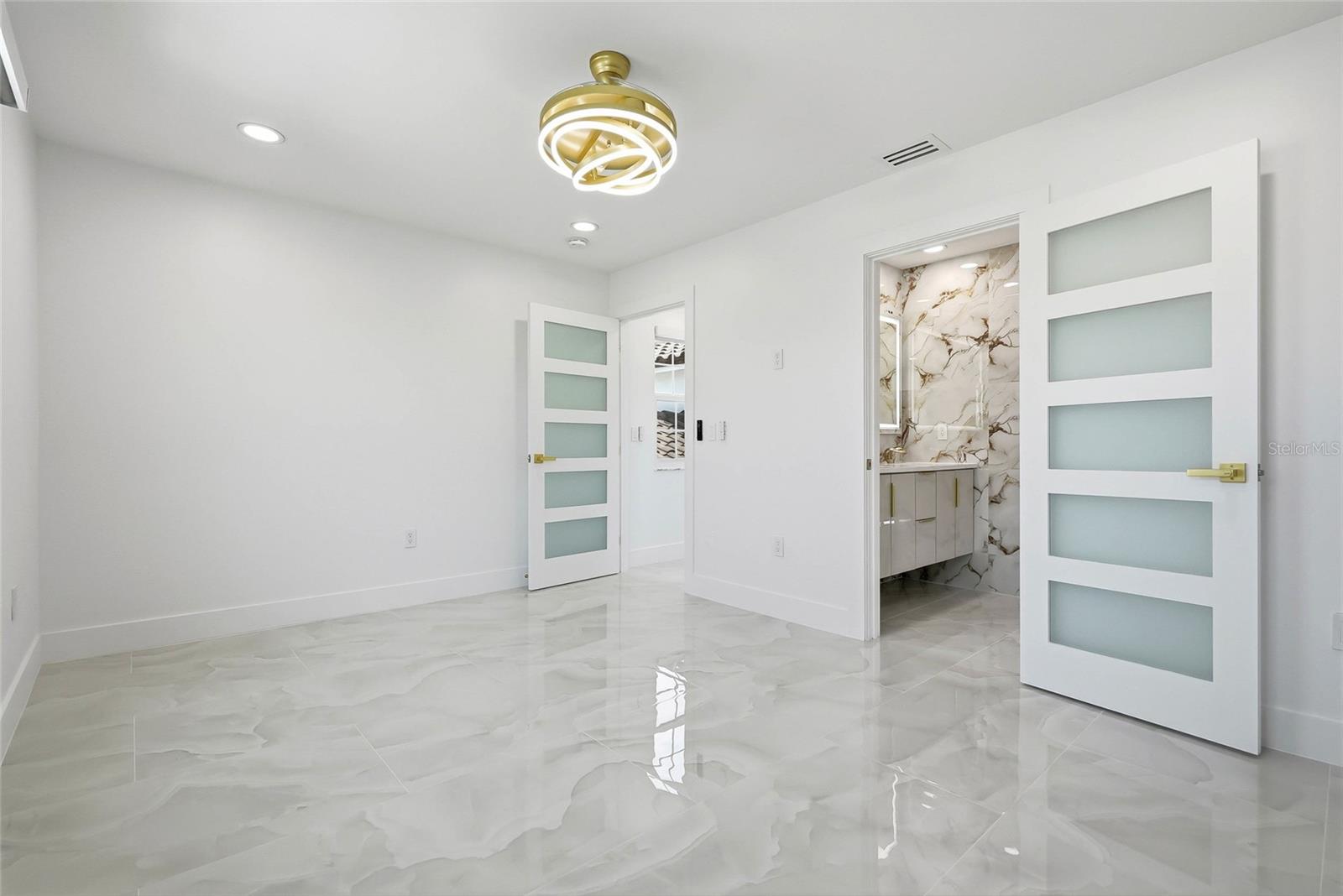 PALM BAY PH II - Residential