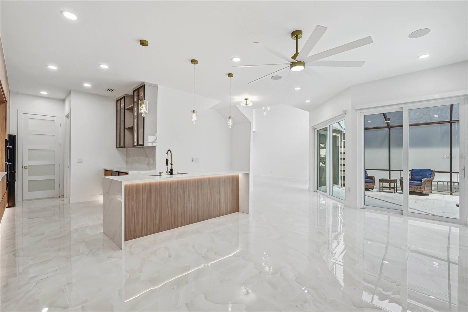 PALM BAY PH II - Residential