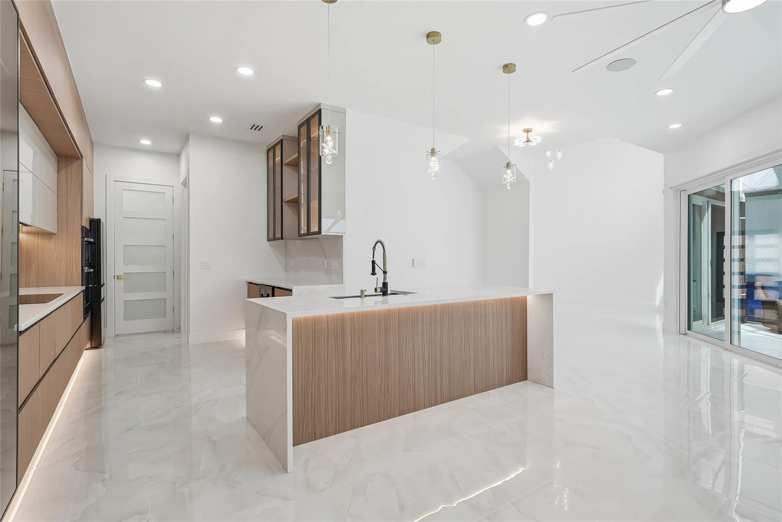 PALM BAY PH II - Residential