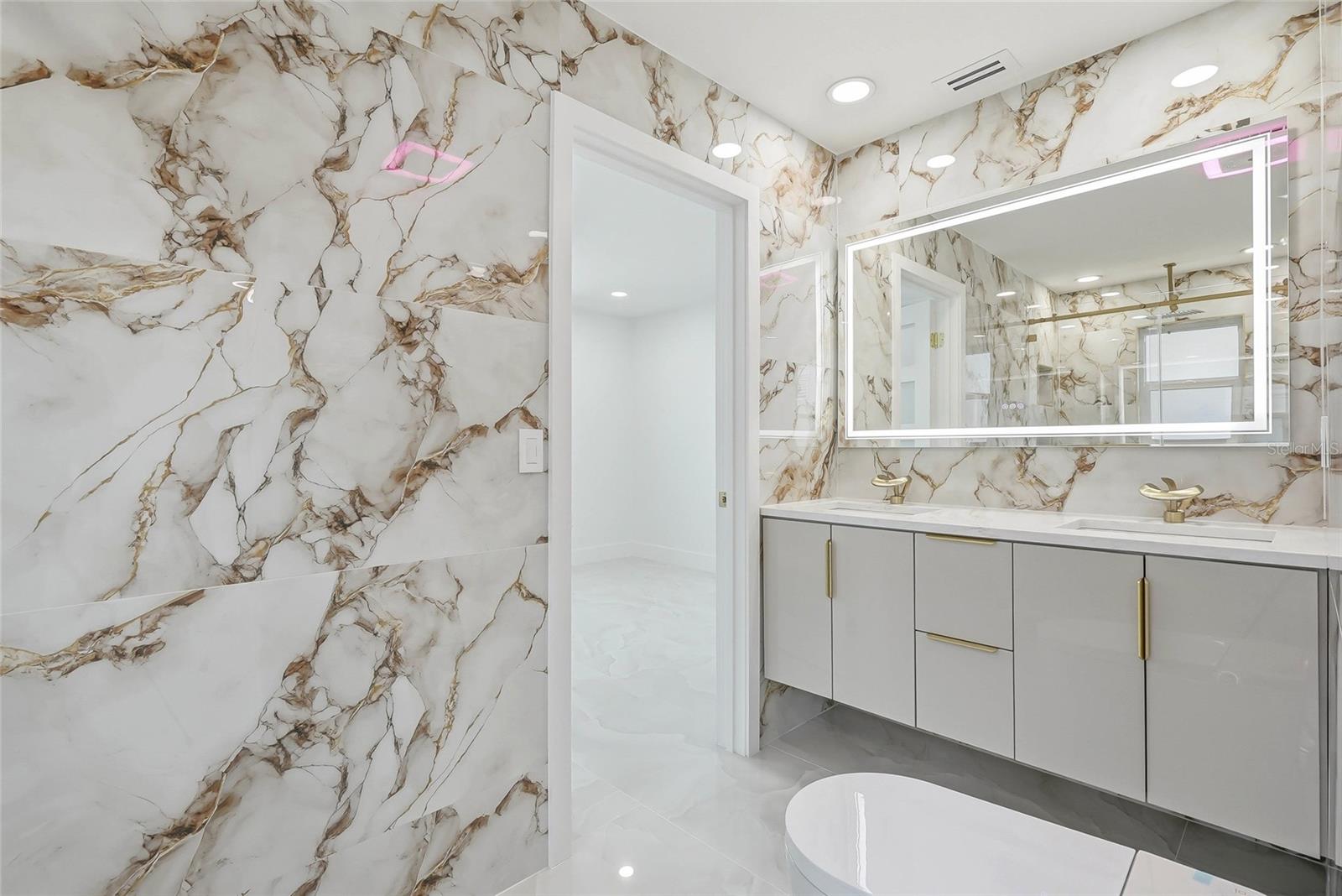 PALM BAY PH II - Residential