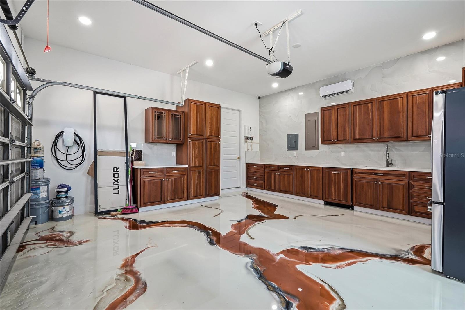 PALM BAY PH II - Residential
