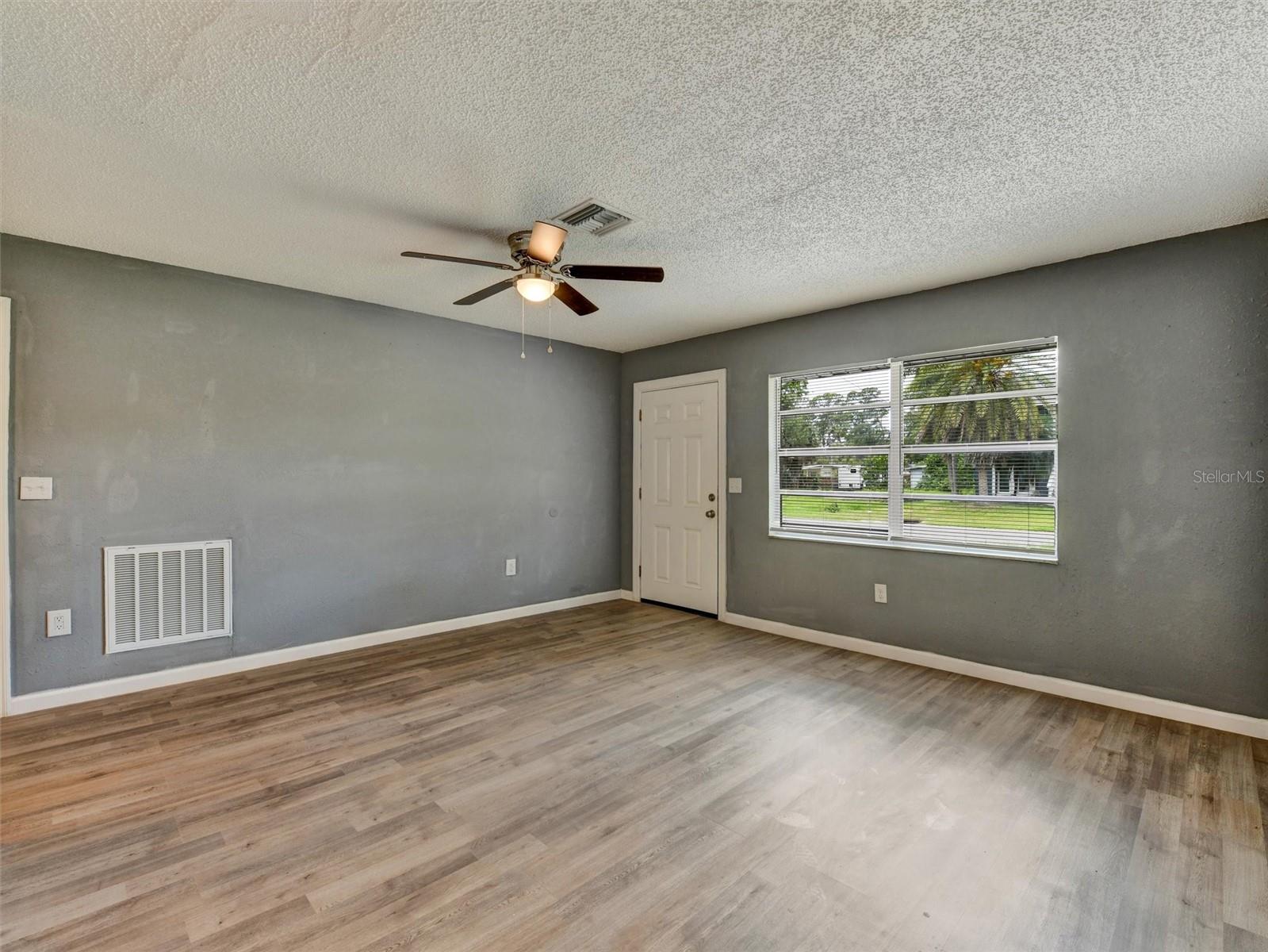 GULF COAST ESTATES - Residential