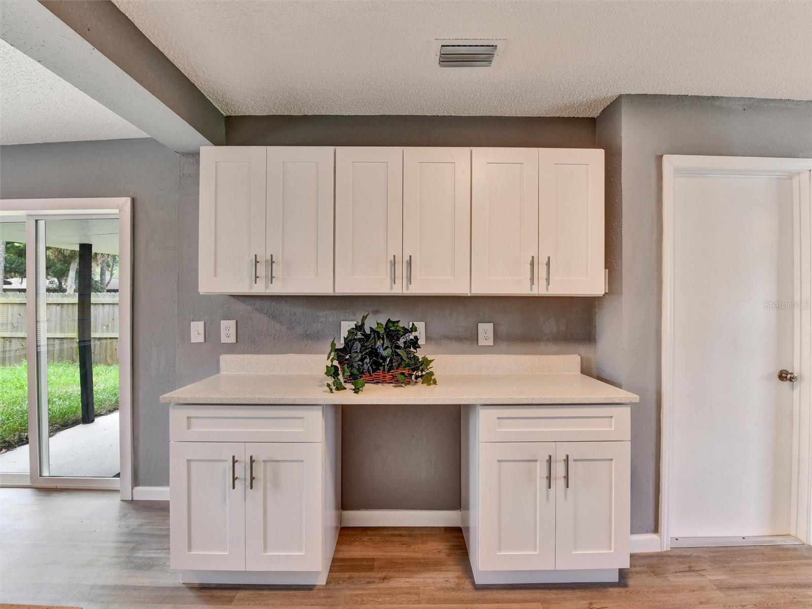 GULF COAST ESTATES - Residential
