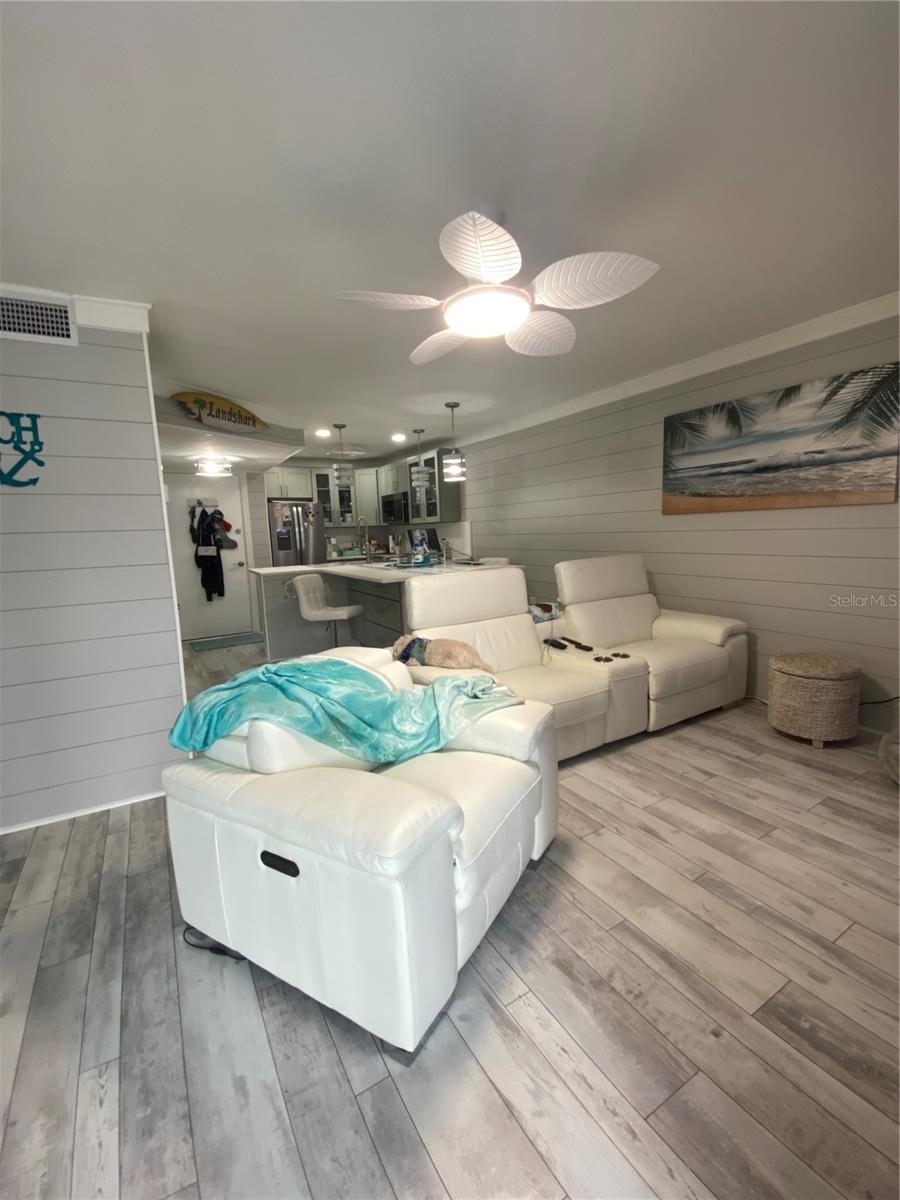 MADEIRA BEACH YACHT CLUB CONDO - Residential