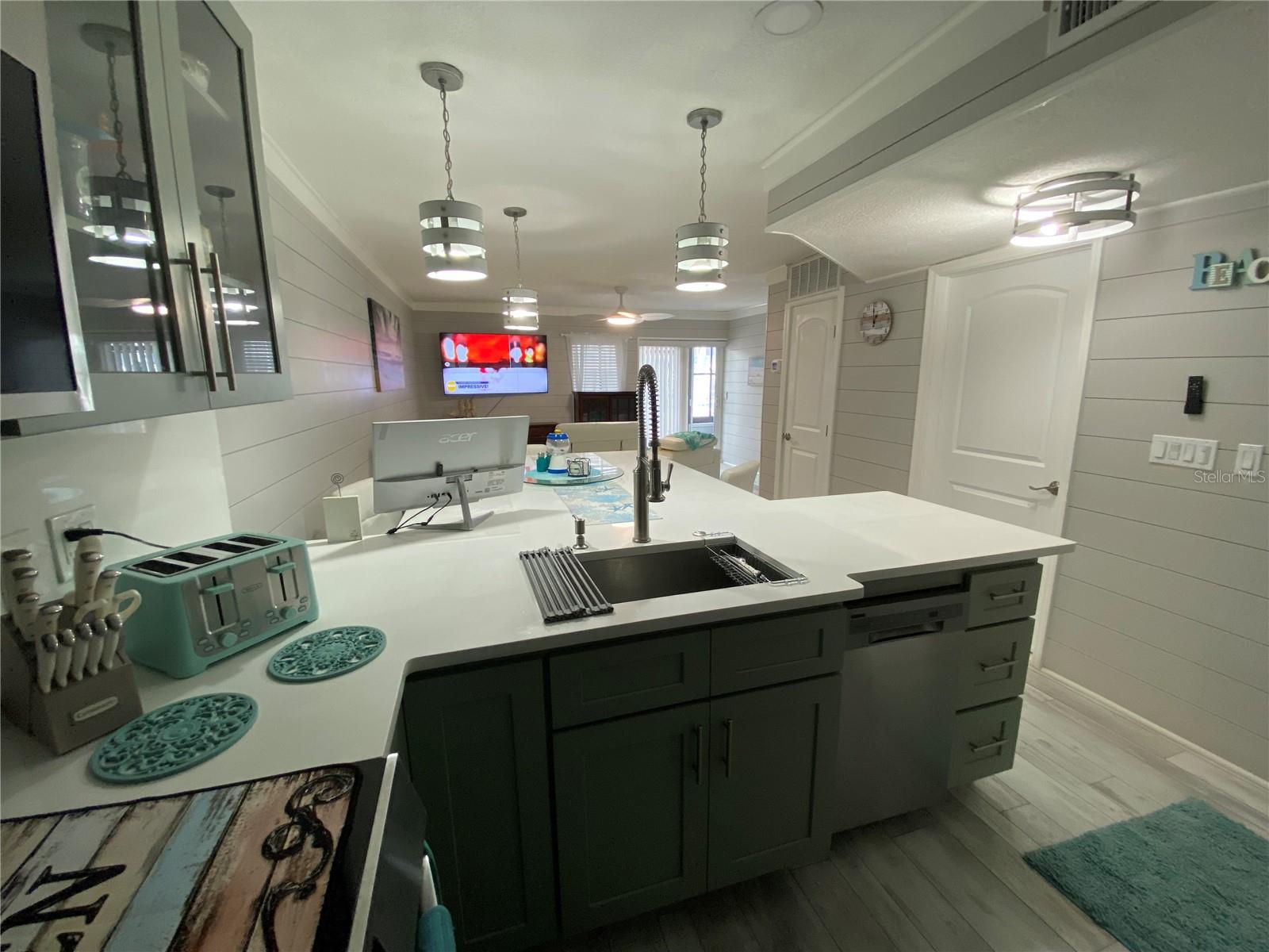 MADEIRA BEACH YACHT CLUB CONDO - Residential