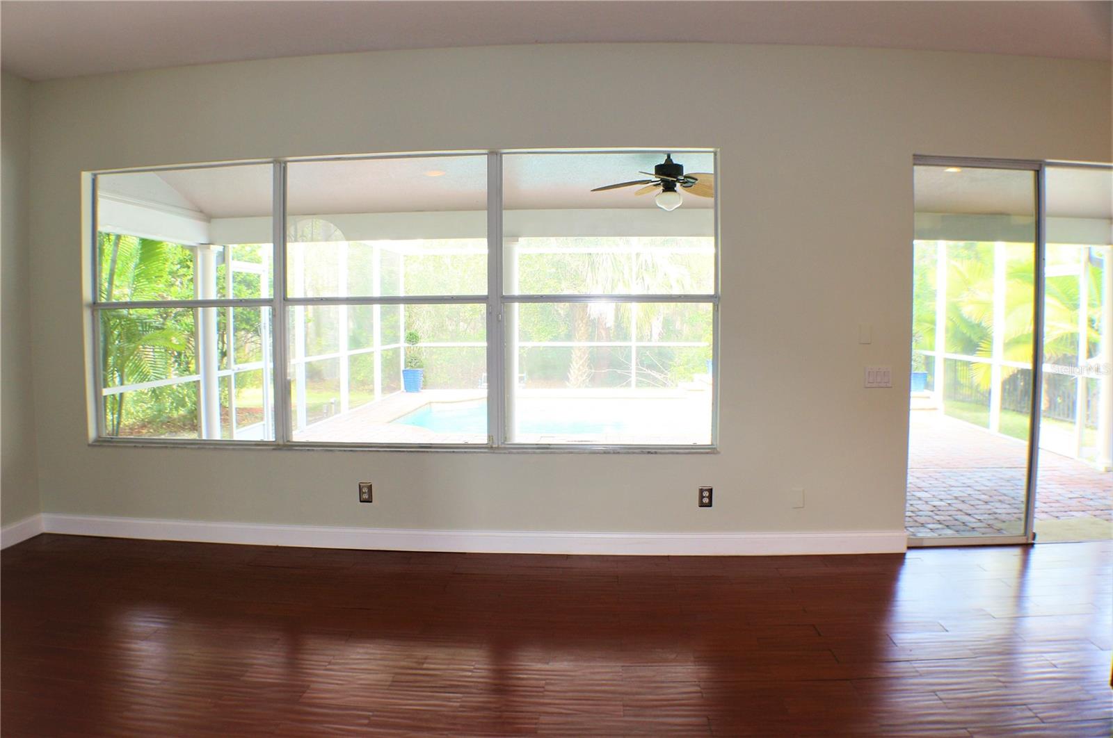 MANDOLIN PH 02B - Residential Lease