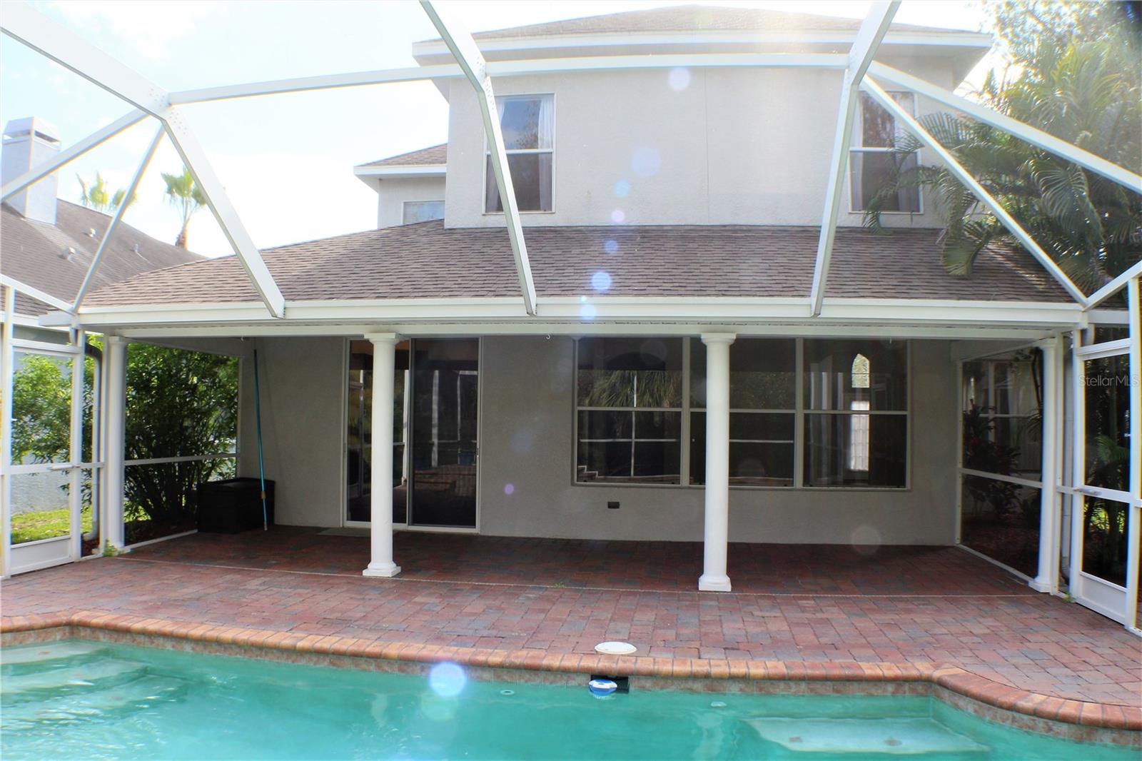 MANDOLIN PH 02B - Residential Lease