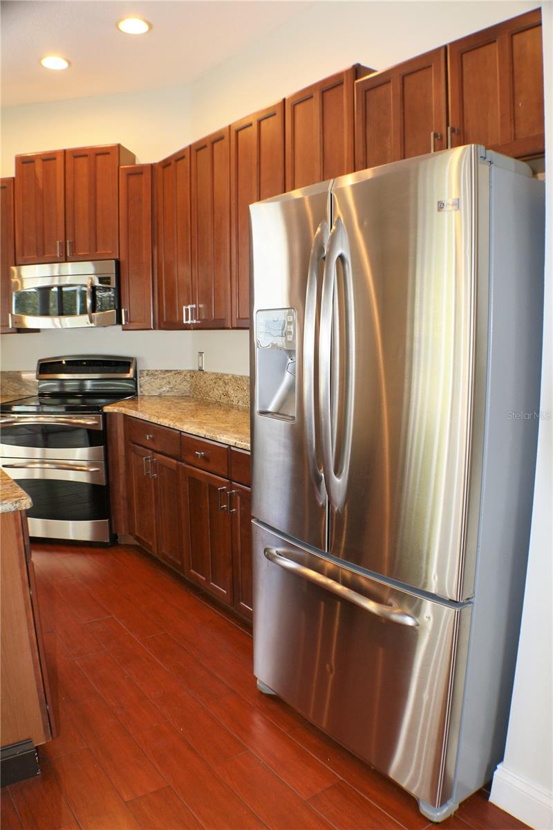 MANDOLIN PH 02B - Residential Lease
