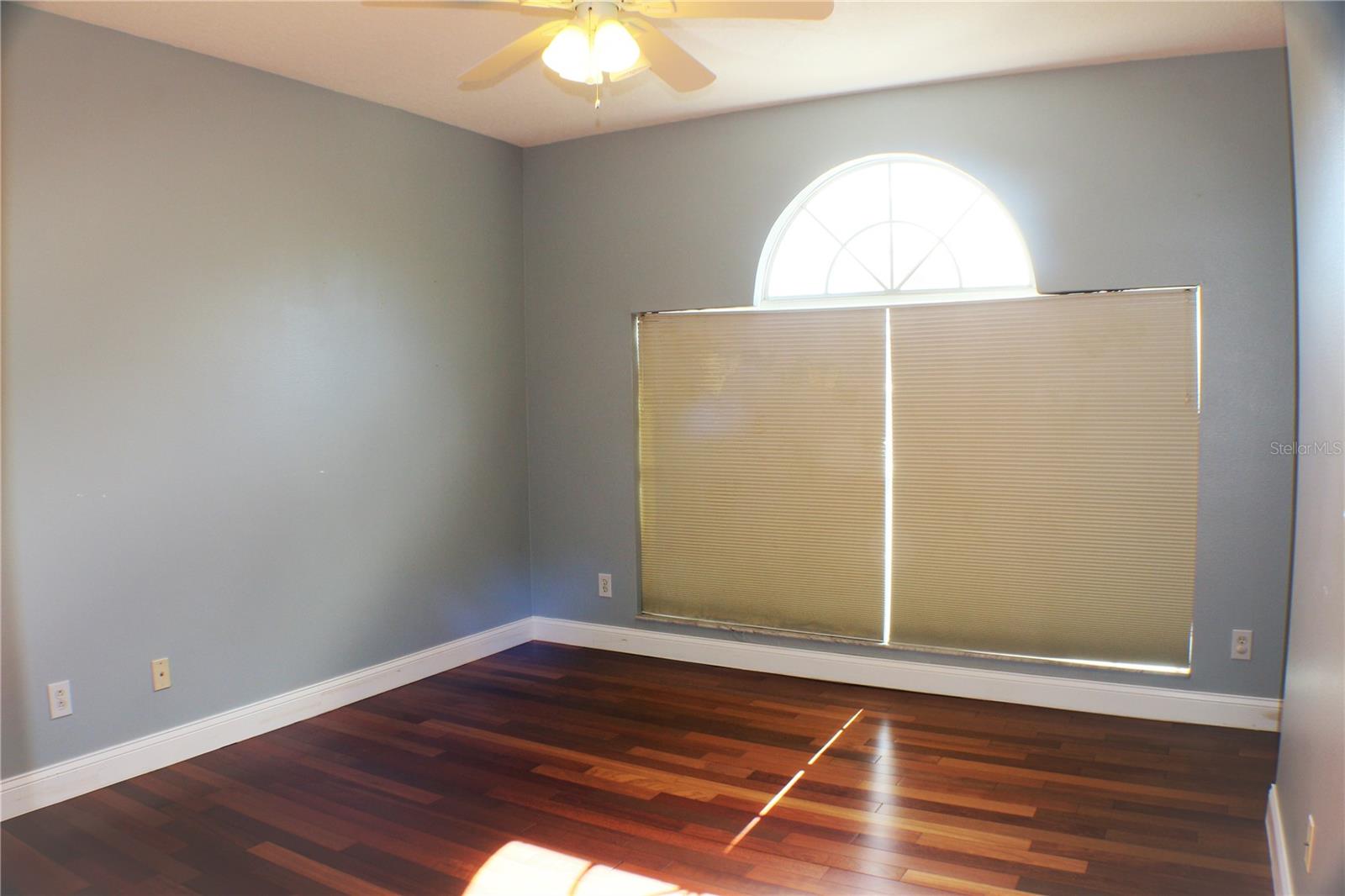 MANDOLIN PH 02B - Residential Lease