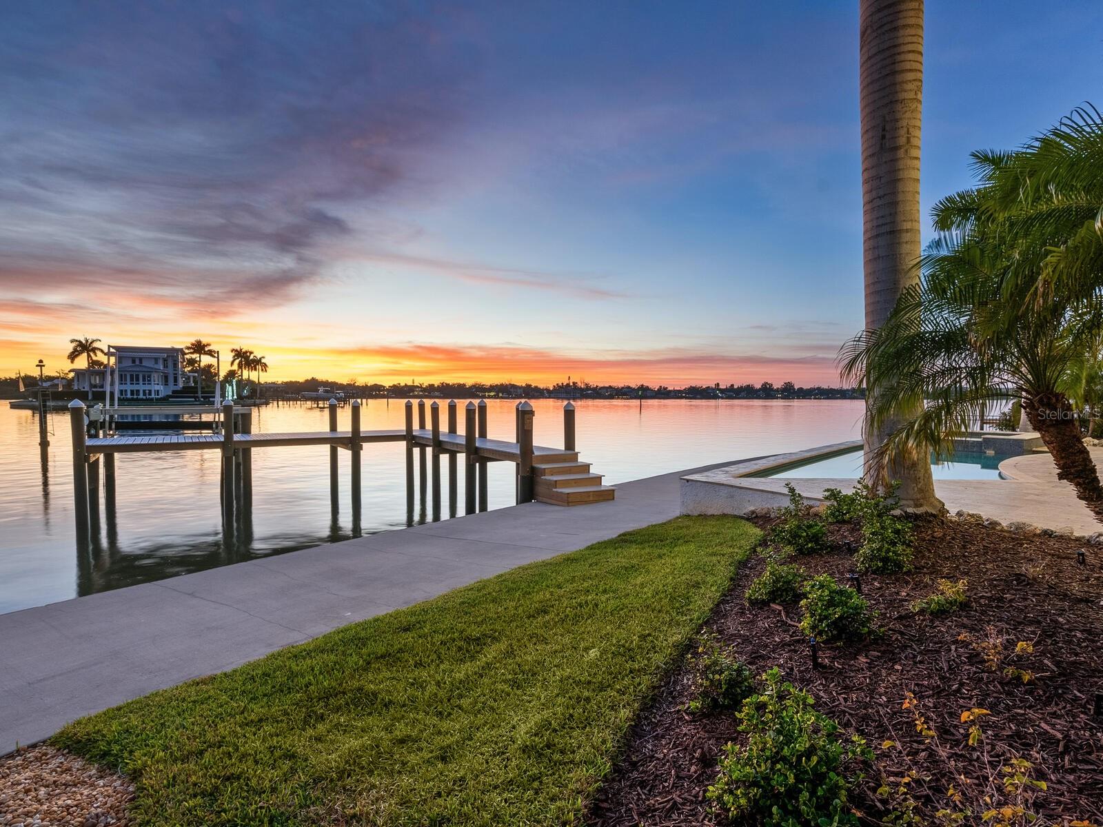 CORAL COVE - Residential