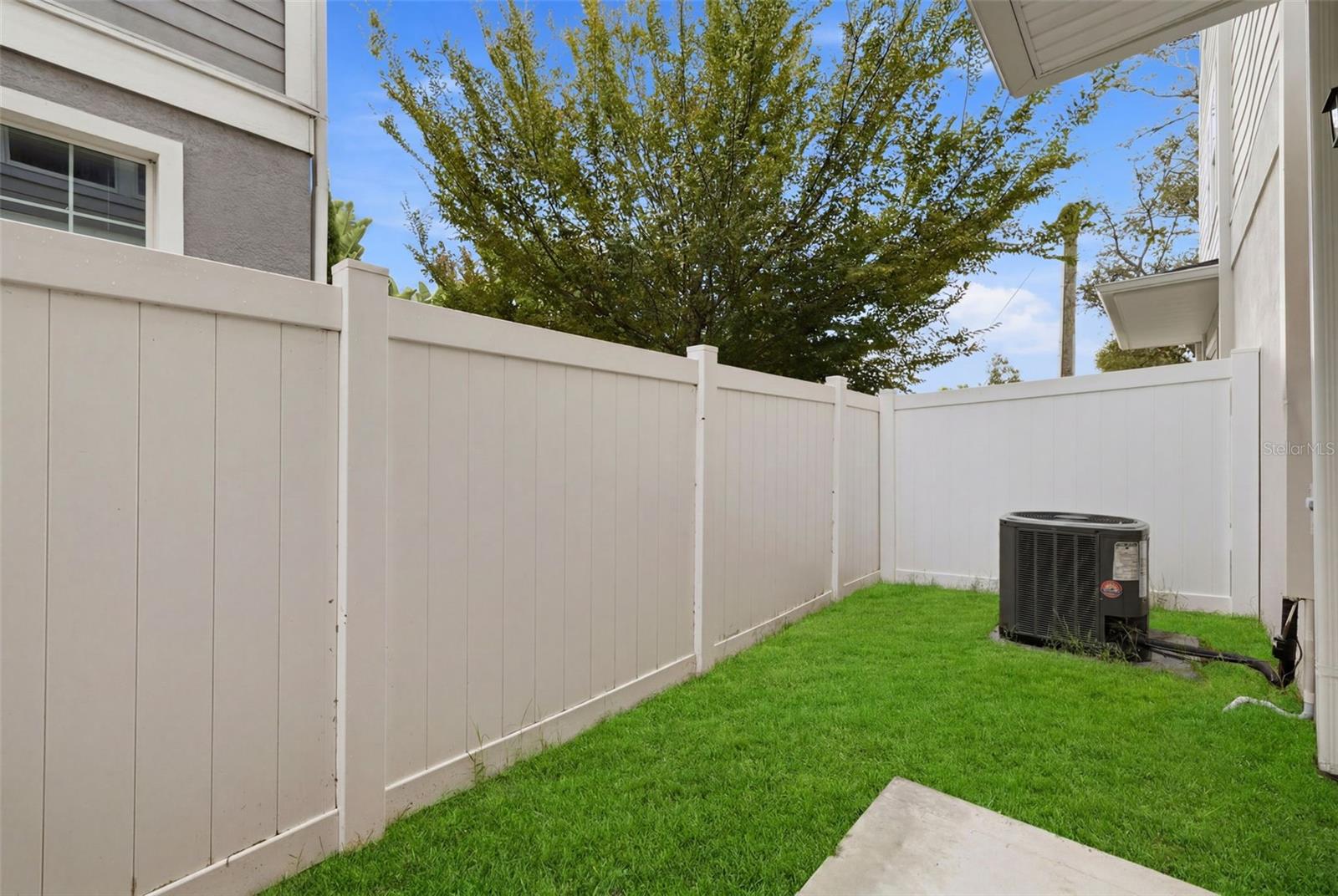 D4S | MADISON TOWNHOMES - Residential