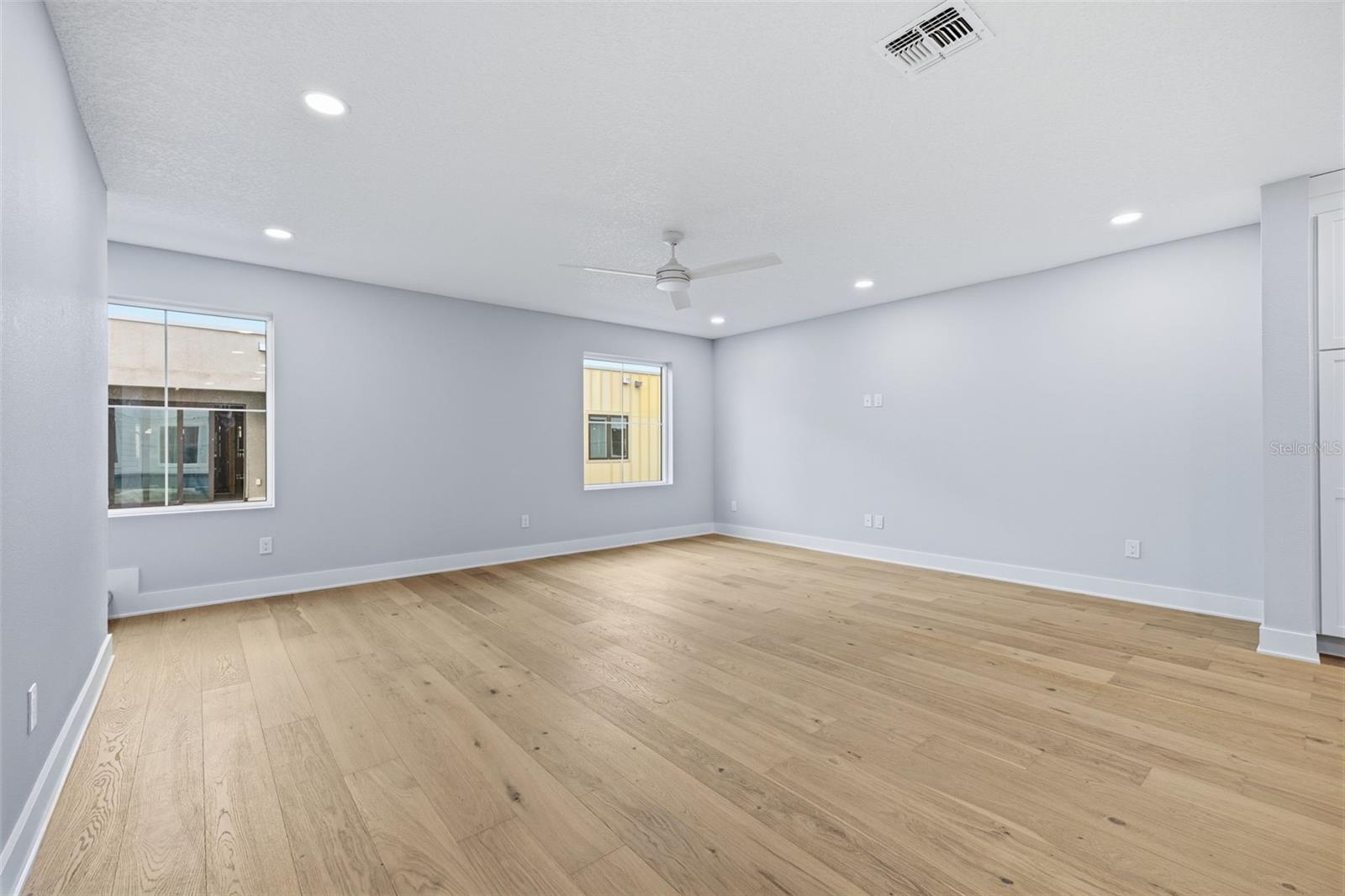 D4S | MADISON TOWNHOMES - Residential