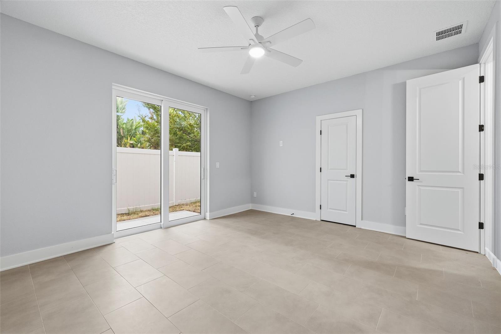 D4S | MADISON TOWNHOMES - Residential