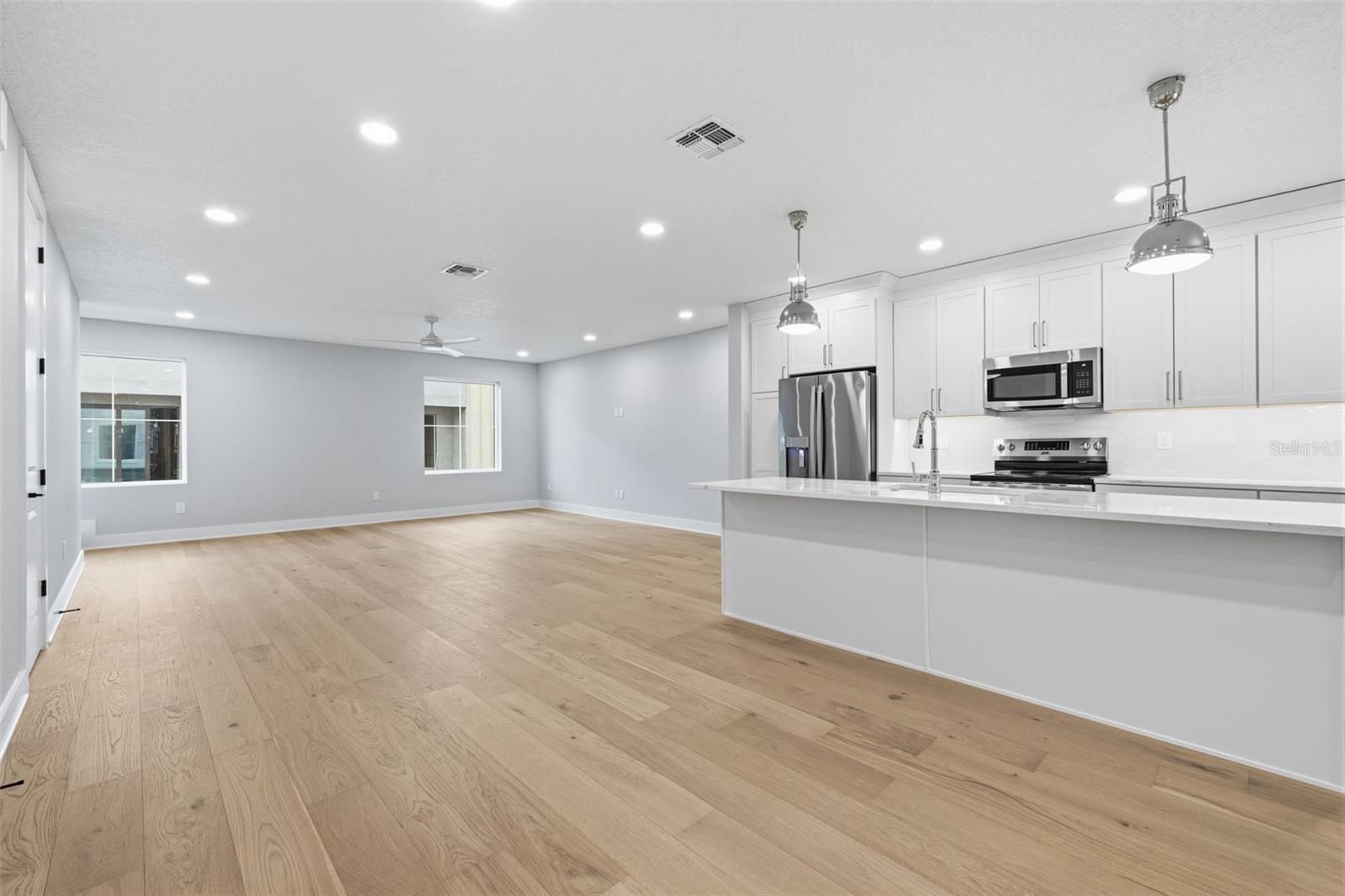 D4S | MADISON TOWNHOMES - Residential